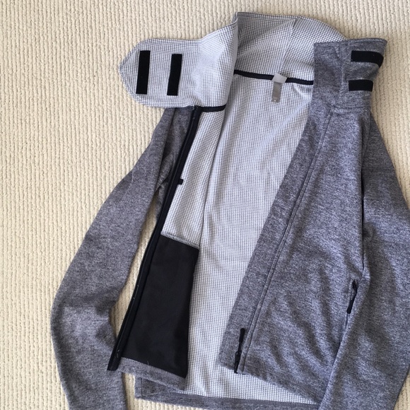 Bench funnel neck jacket. - Picture 15 of 15